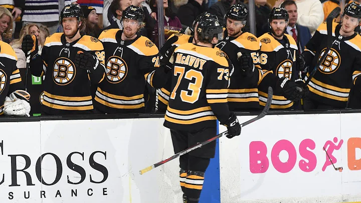 McAvoy taps in great feed from Bergeron