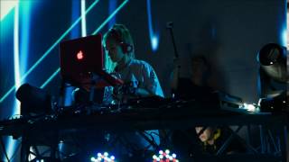 104-9-5苗栗通霄海水浴場-2015夏舞電浪沙灘音樂祭-愛麗絲夢遊仙境-女DJ