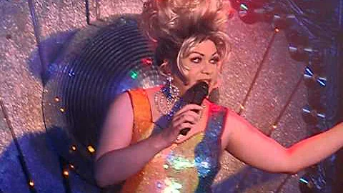 Yvonne Parker Travestie Cabaret Nrnberg 3