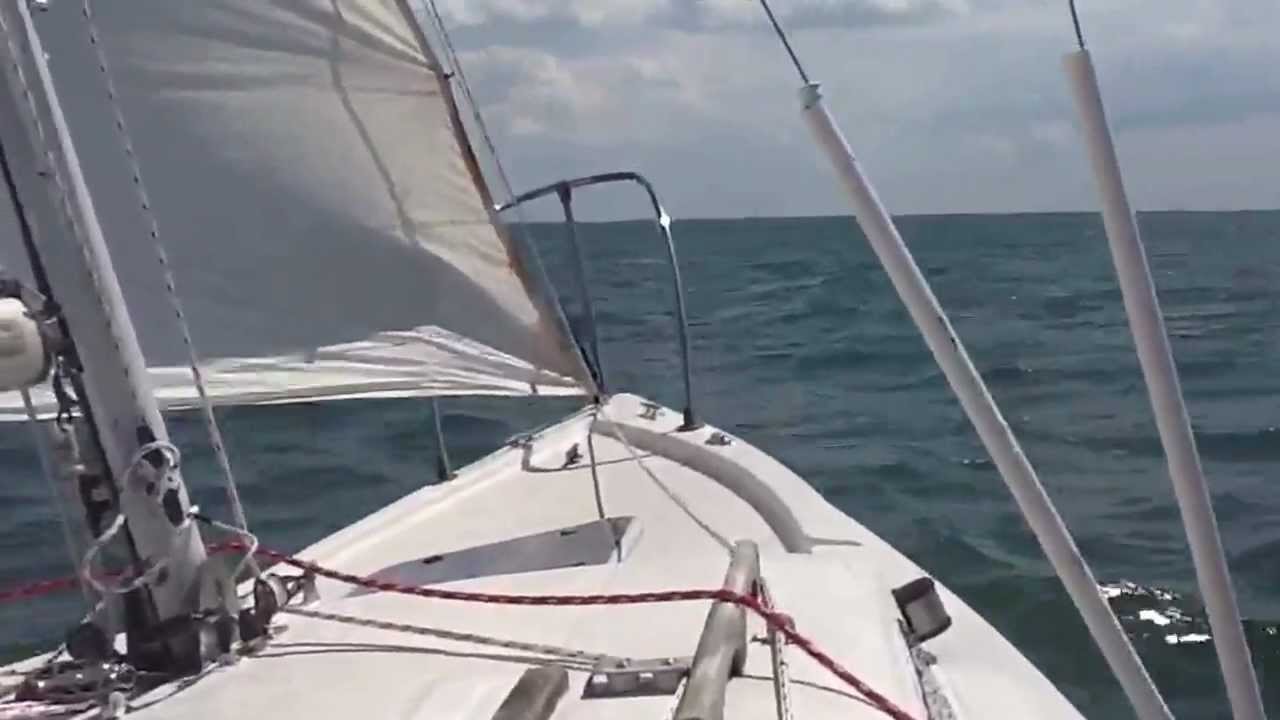 Macgregor 22 sailing on Chesapeake YouTube