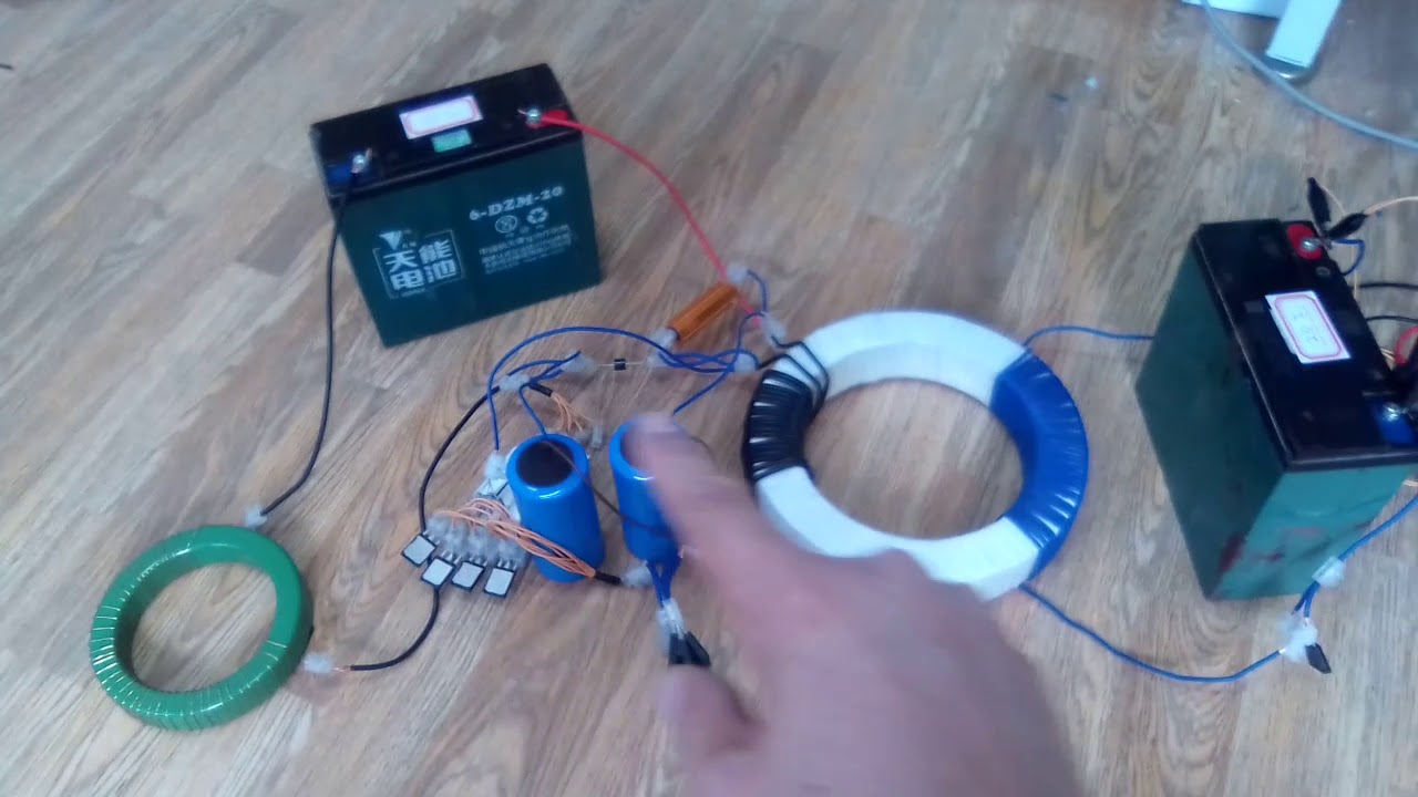 battery to battery (self-oscillating toroid) - YouTube