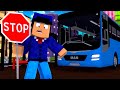 MI MANSIÓN SE CONVIERTE EN UNA ESTACIÓN DE BUSES EN MINECRAFT TROLL 😱🚌