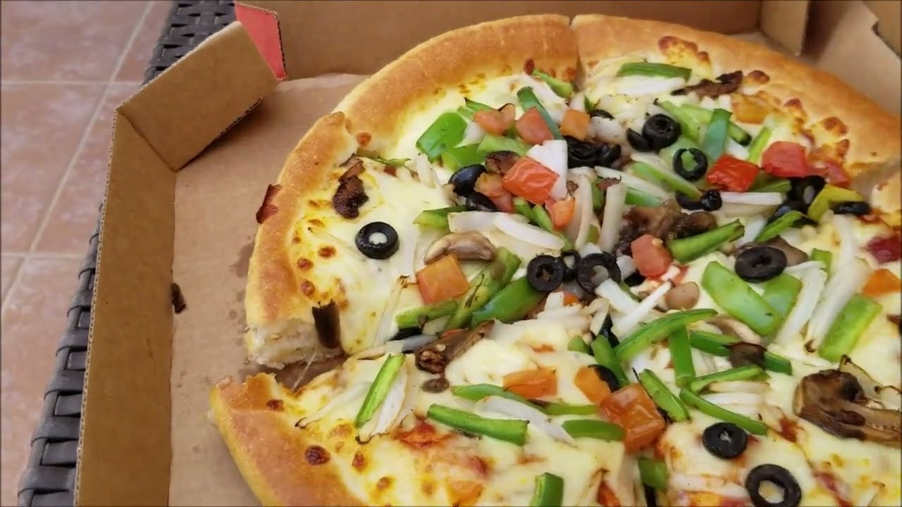 زرنا المدرج الروماني وجبل القلعه في عمان ووسط البلد كانت اجمل ايام قضيتها في الاردن