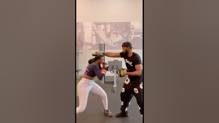 Relationship Goals! Papoose Making sure Gwoat stay sharp #claressashields #Papoose