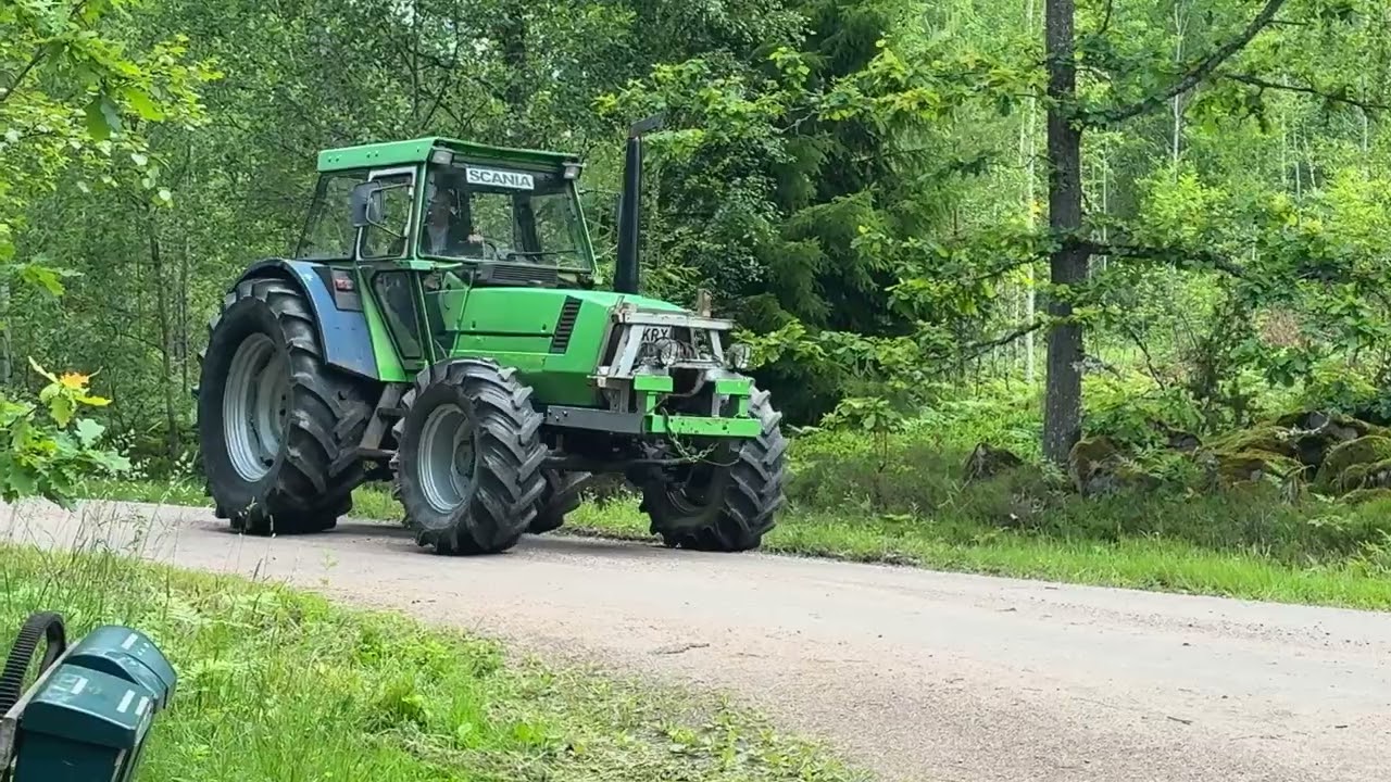Traktor DEUTZ DX90A