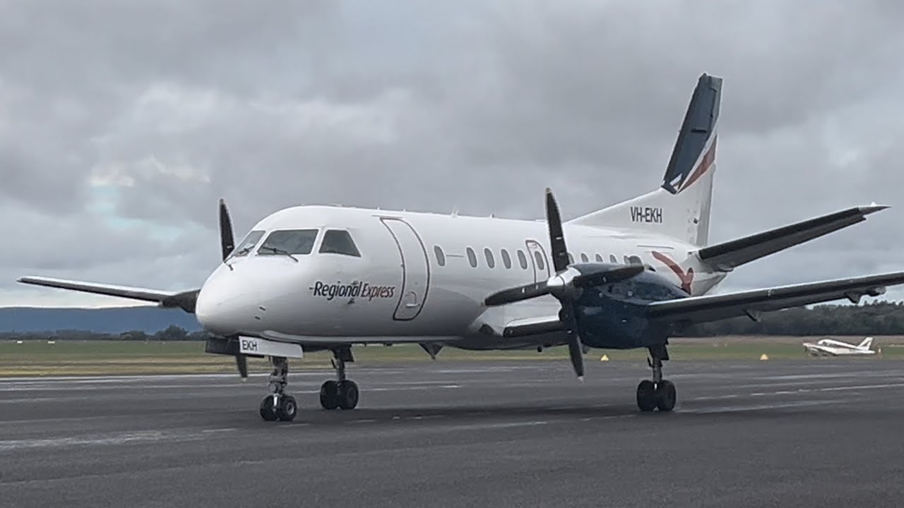 Rex VH-EKH Arrival Taxi Start up and Departure at Parkes Airport.
