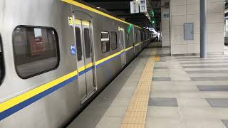 2224次800型區間車往基隆離開豐原站