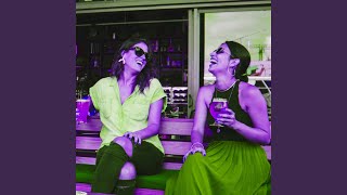 Pulsating Backdrops for Warm Memory