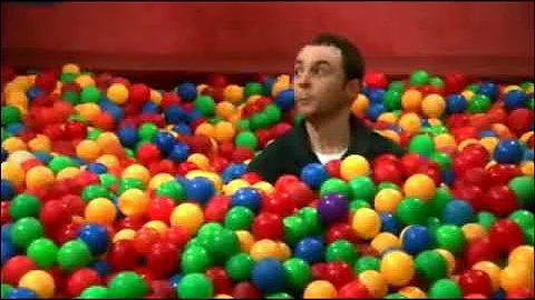 Sheldon Cooper - 40 Best Screams, Knocks,BaZingas,...