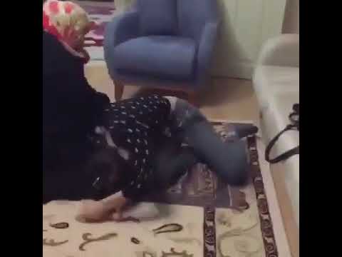ههههههههههه ماشي يابنت المجنونه