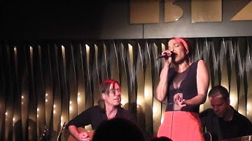 Dacia Bridges & Emma Lanford 11.05.2013