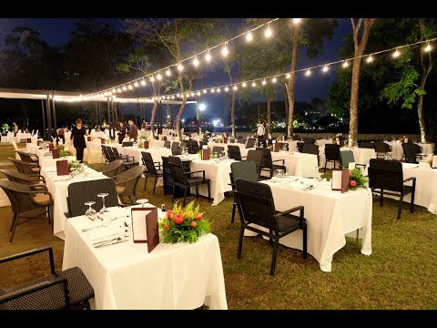 Joyful Christmas 2017 at Anantara Chiang Mai Resort!
