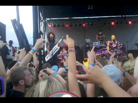 LMFAO - La La La 7/14/11 party in the park