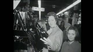 Country People Christmas Shopping in Dublin City, Ireland 1975