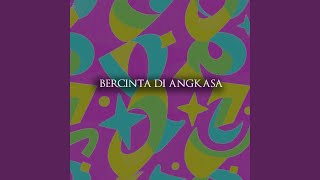 Bercinta di Angkasa