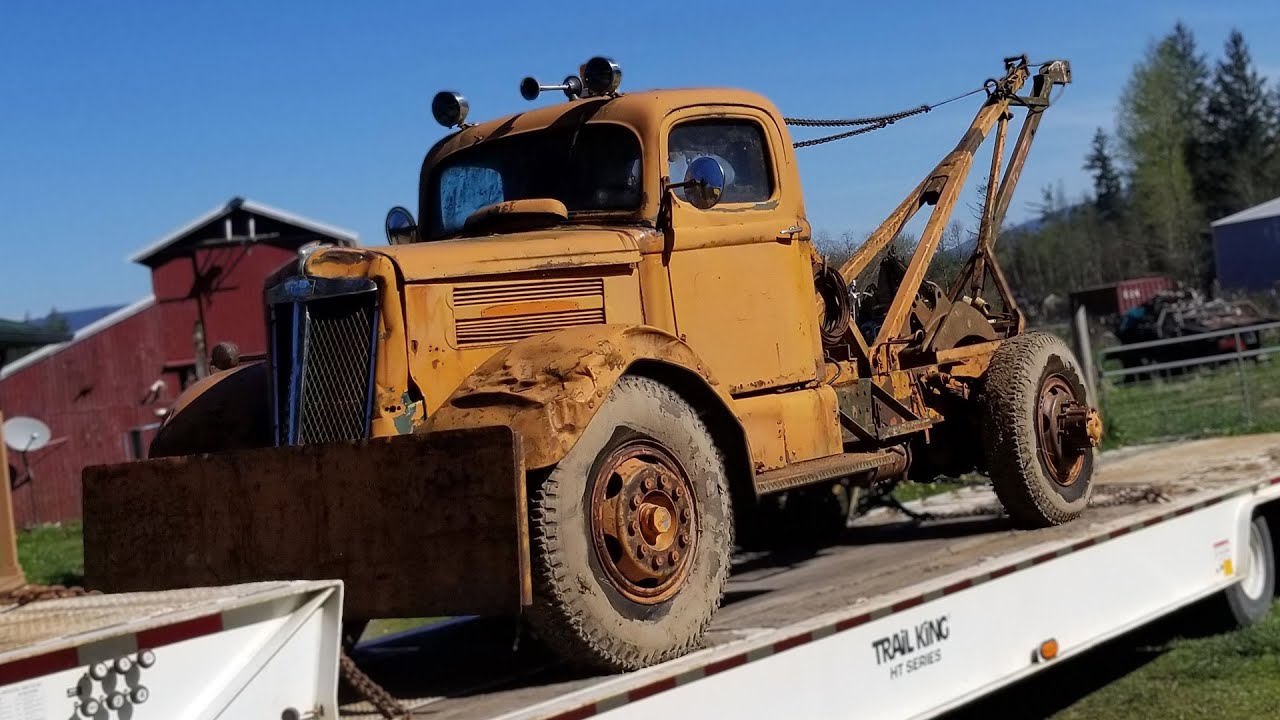 1949 White Super Tow Truck WILL IT RUN After How Long?!