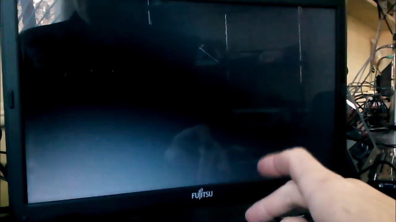 Rood worst dodelijk Installing Windows 7 on Fujitsu Lifebook AH512 - YouTube