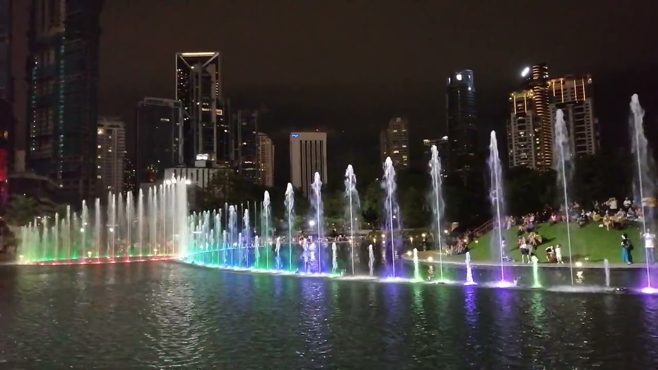 KLCC Lake Symphony Light
