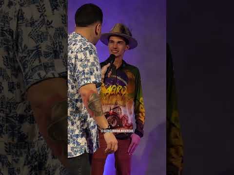 BEM VESTIDOS DEMAIS