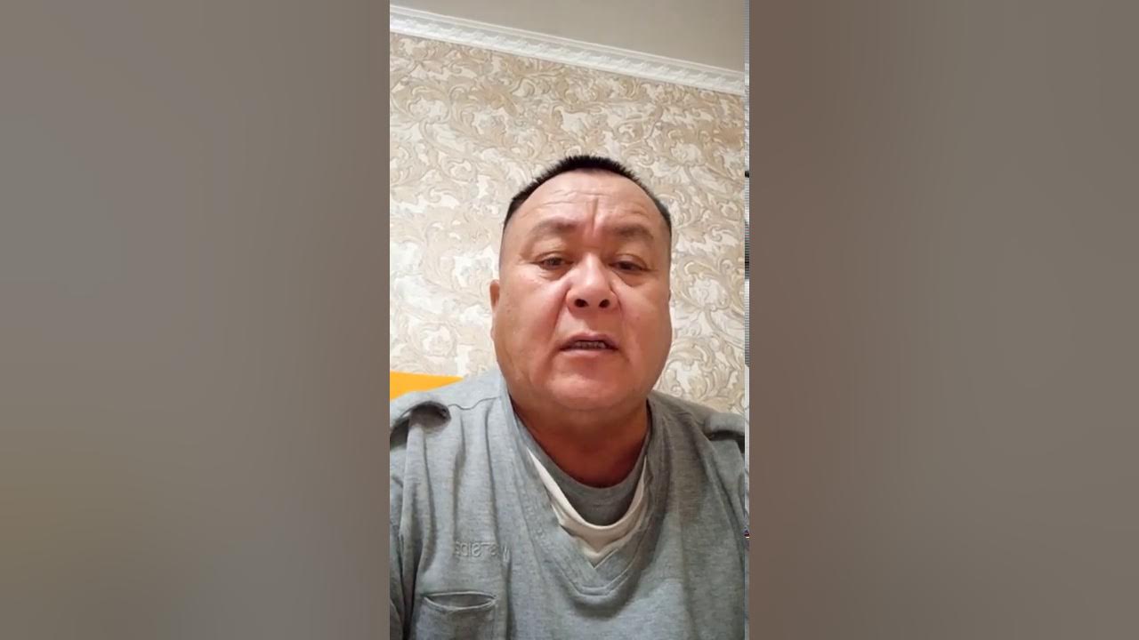 Ол оның аузына келді, ол бәрін жұтып қойды.