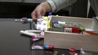 ノーカット・引き出し片付け　救急箱