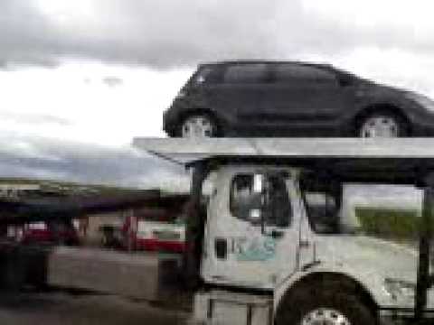 Freightliner Tow Truck - YouTube