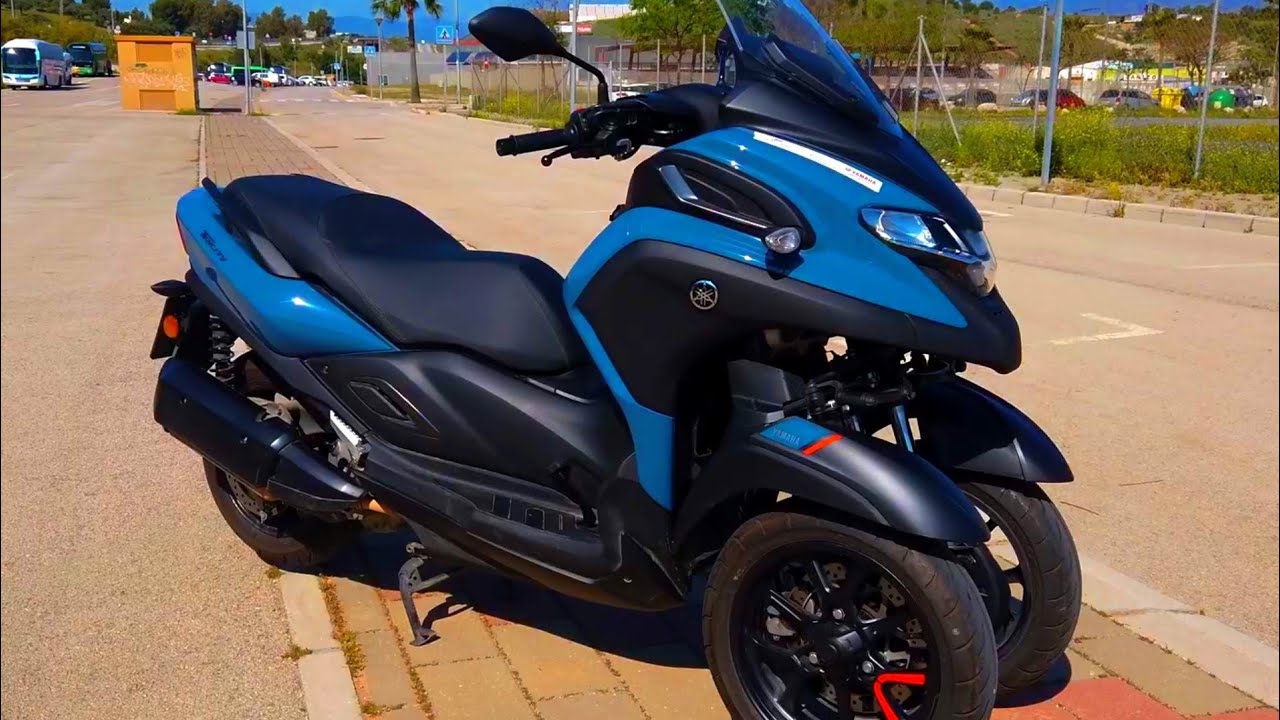 Yamaha TriCity 300 (2024) in Petrol Blue