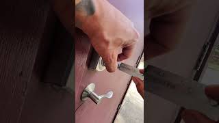 Picked and replace to a standard key entry lock. #hilocksmith #locksmith #lockpicking #lockboss