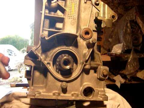 Remplacement De La Chaine De Pompe A Huile Sur Un Moteur TU
