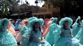 Disney World  Easter pre-parade 2013