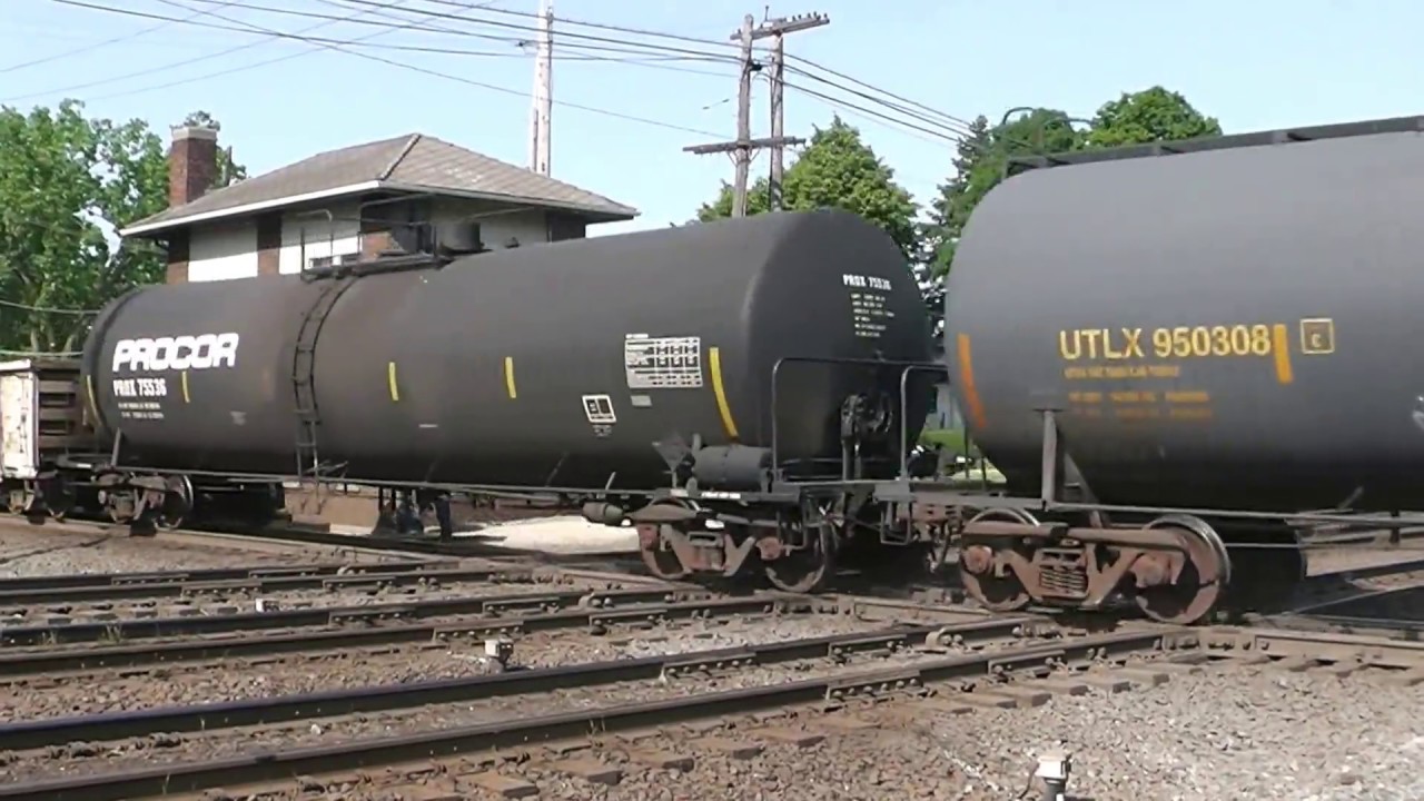 Illinois Central 1021 Leads CN Manifest, JB Tower, West Chicago