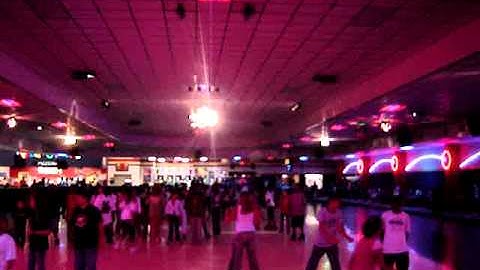 Cha Cha Slide (Playground Skating Rink) Part 2
