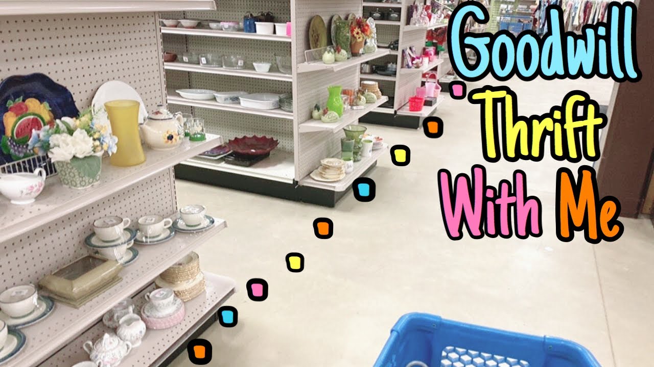 goodwill thrift with me | I found the weirdest thing | thrifting ...
