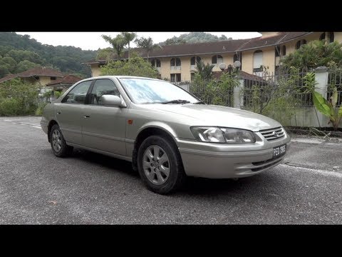 2000 Toyota Camry 2.2 GX (XV20) Start-Up, Full Vehicle Tour, and Quick Drive