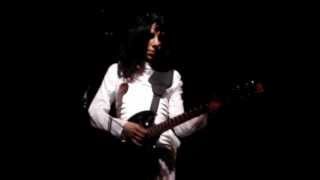 PJ HARVEY - The River (live @ Cirque Royal, Brussels 2011)