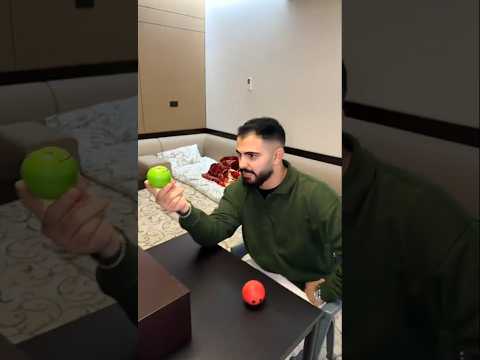 يقنعه انه يضحي عشانه