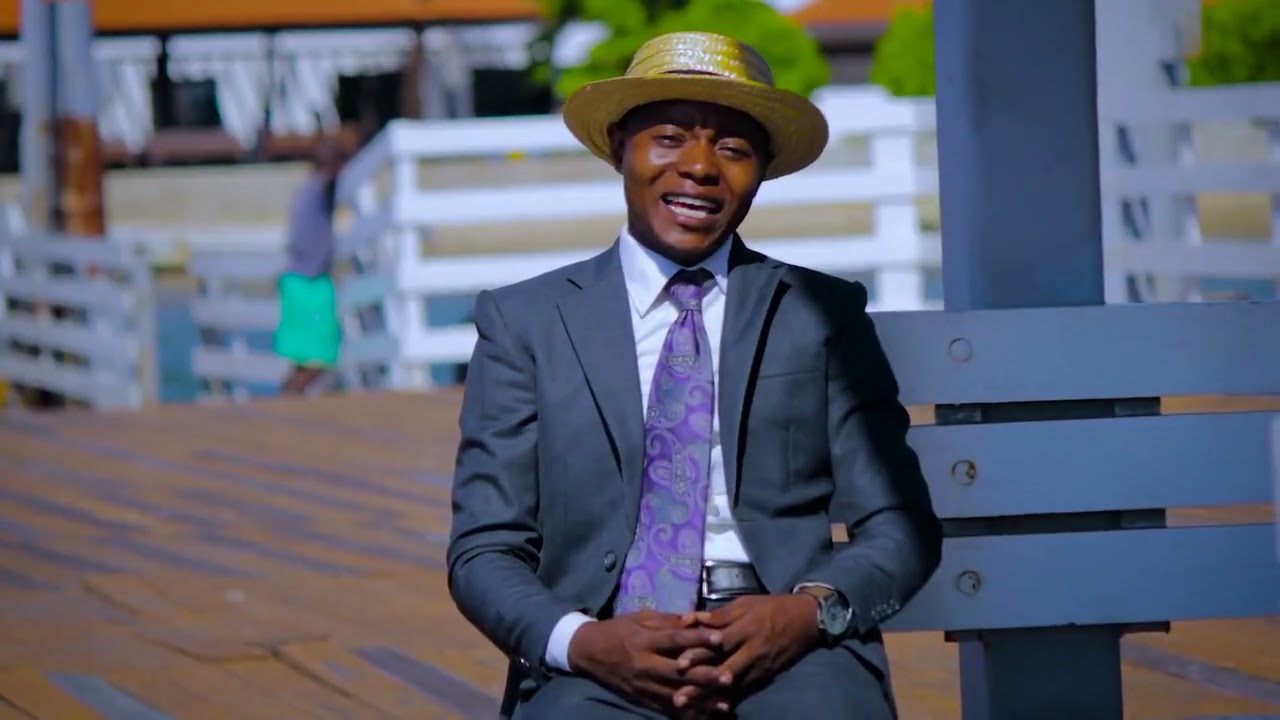 Sansão-Albino Suala Músico