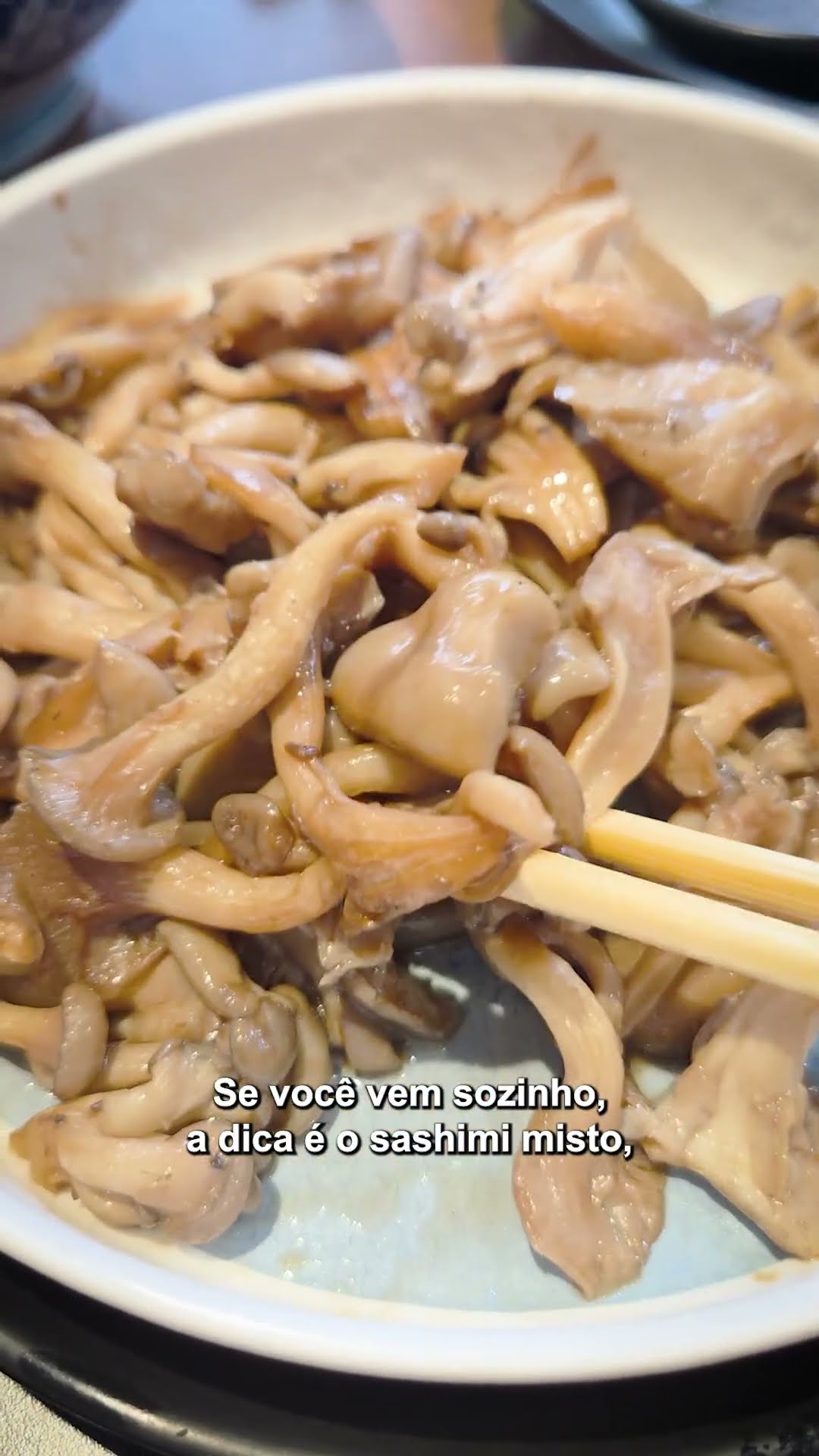 Espaço Kazu: uma viagem ao coração da culinária japonesa - YouTube