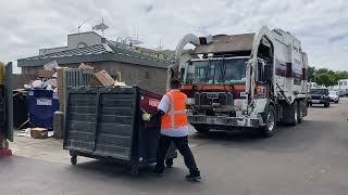 EDCO New Way Mammoth FL on Mixed Waste