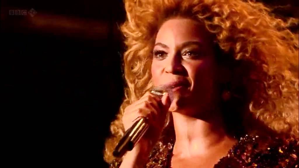 Beyoncé Live Glastonbury - Naughty Girl/Baby Boy/BTINH 