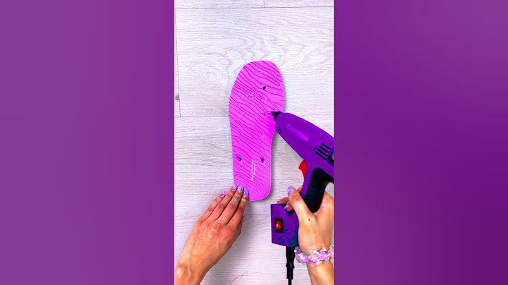 COCKROACH ON YOUR FOOT? 🐜| How She Made Anti-Bug Slippers! #shorts