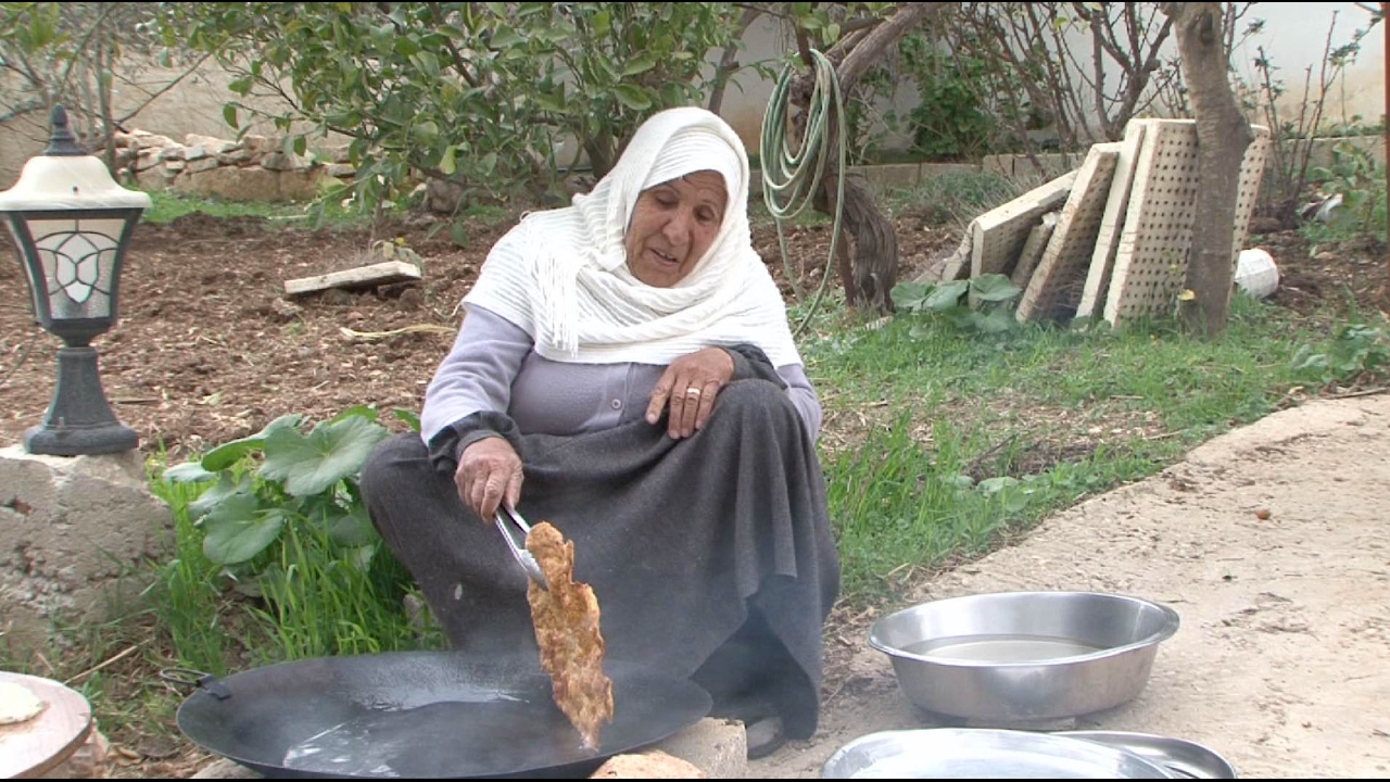 المسفَّن.. طبق فلسطيني يُقدّم شتاءً