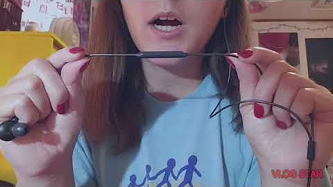 ASMR ~ Whispering my favorite Netflix Shows ~ Relaxing