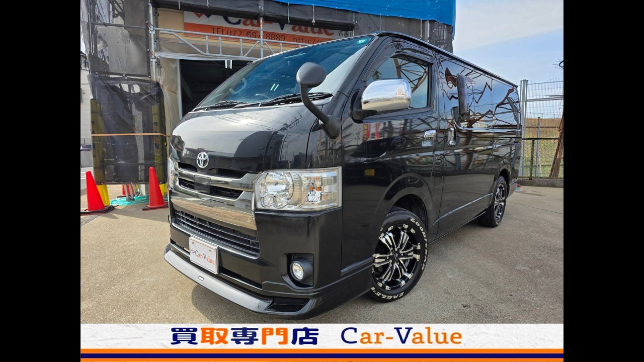 平成３０年式　トヨタ　ハイエースバン　スーパーGLダークプライムディーゼルターボ