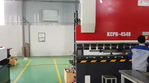 Gia công cắt, bào rãnh V, chấn bẻ CNC tại Inox Vạn Xuân