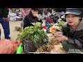 Thành Quả Mật Ong Rừng Của Anh Em Ái Mí Và Chợ Phiên Toàn Sâm 