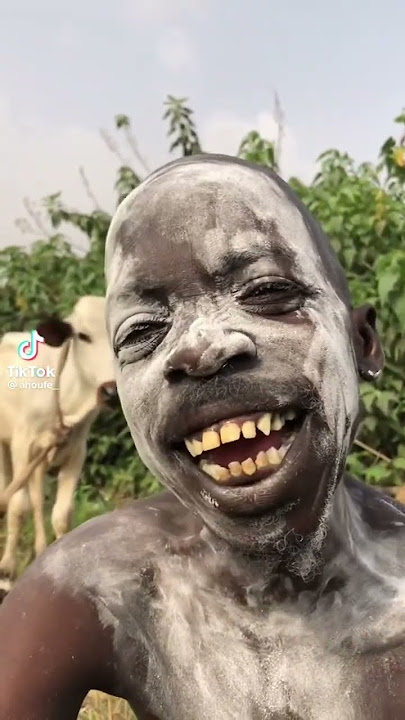 Famous funny guy in Africa #viral #africa #2pac #ahoufe