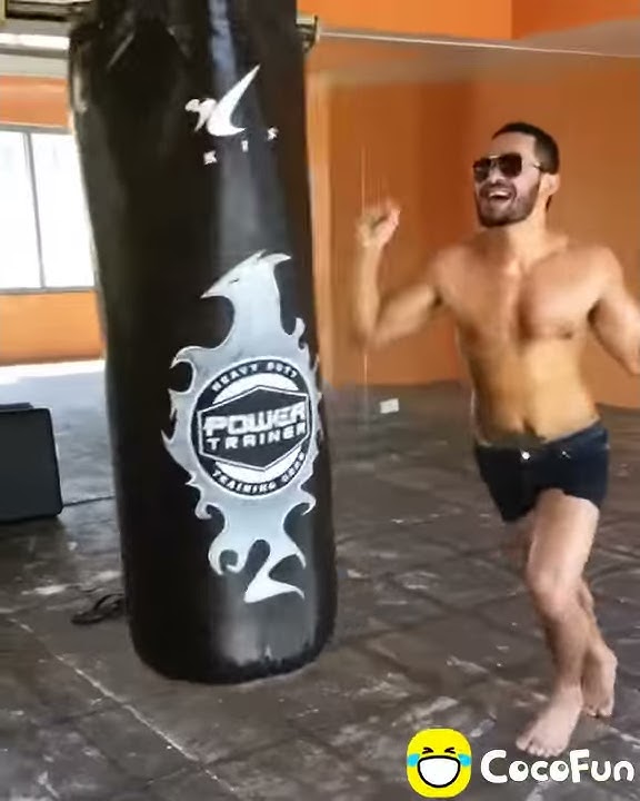 Viral, banci sedang latihan😂😂😂😂