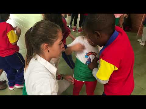 Vídeo: Com Posar Els Nens Al Llit Al Parvulari