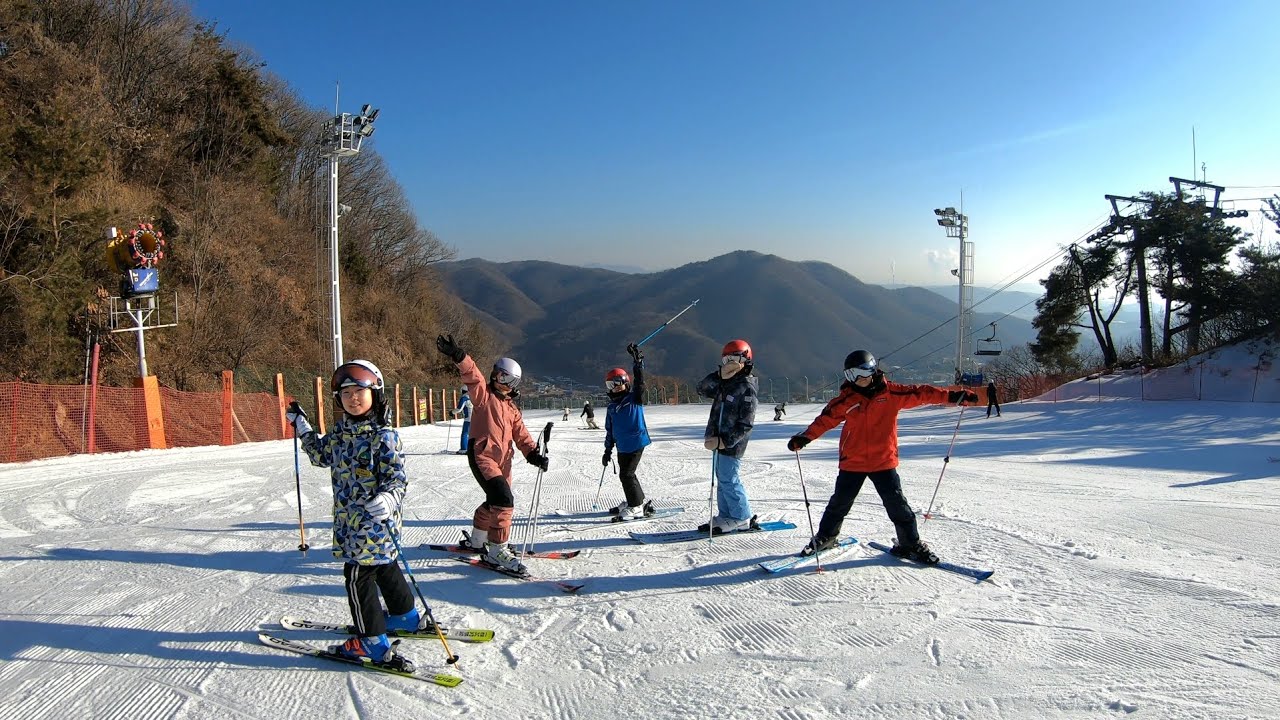 우리 스키 시즌은 아직 끝나지 않았습니다! 스프링이 남았다! 지산 스키 수업